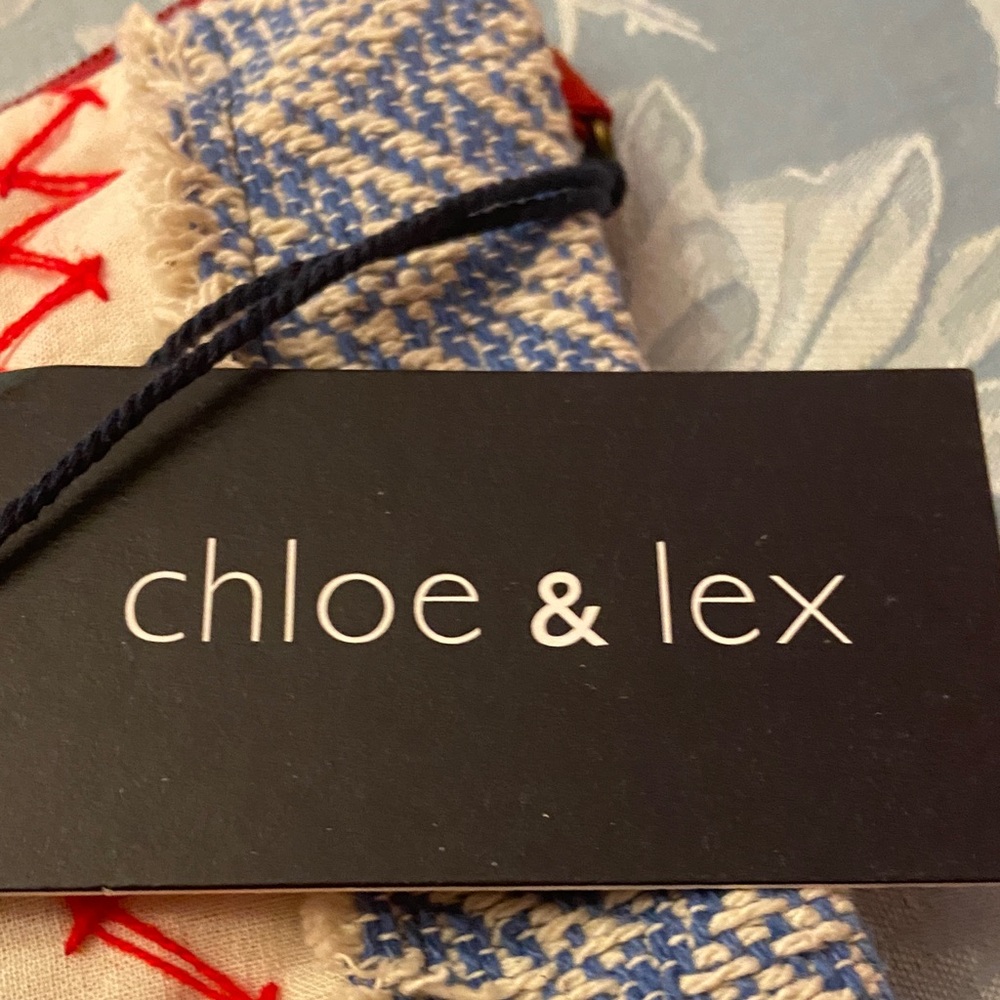 Chloe & Lex NWT Multicolor Patterned Women's Bag - Picture 2 of 8